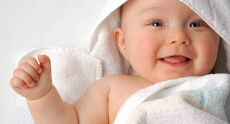 Baby finds best sale hands