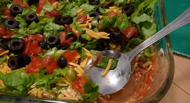 Low-Fat Seven Layer Bean Dip