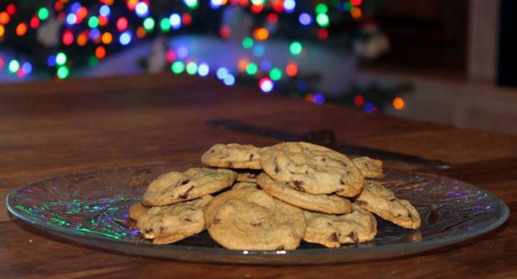 Very Delicious (Vegan) Chocolate Chip Cookies