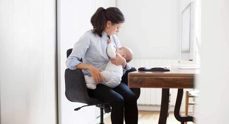 Breastfeeding Tips and Tricks for Working Moms