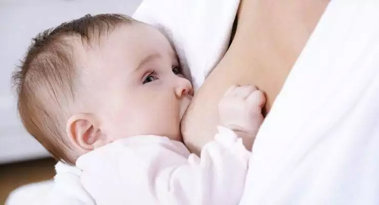Common Nipple Concerns While Breastfeeding
