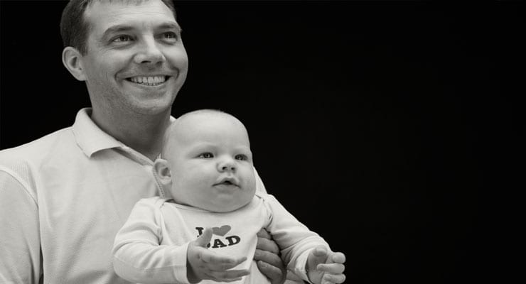 Helping New Dads Bond and Connect With Their Babies