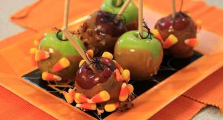 Deliciously Dipped Caramel Apples