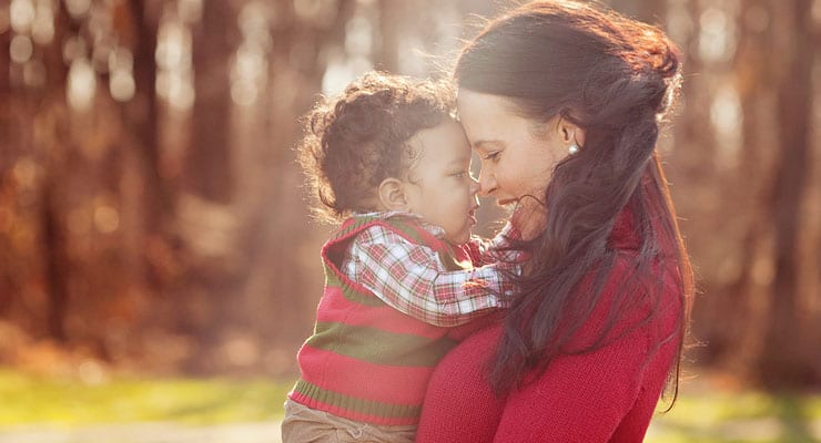 5 Mistakes Moms Make When It Comes To Family Photos