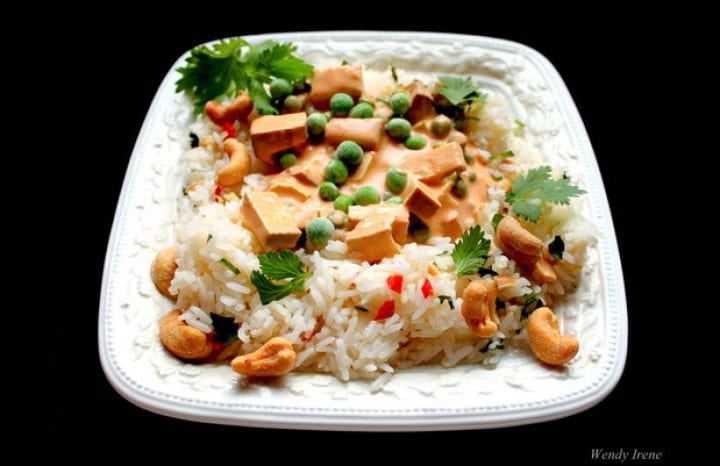 Thai Red Curry With Cilantro-Jalapeno Jasmine Rice [Vegan]