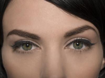 How to Make Your Eyelashes Grow Longer