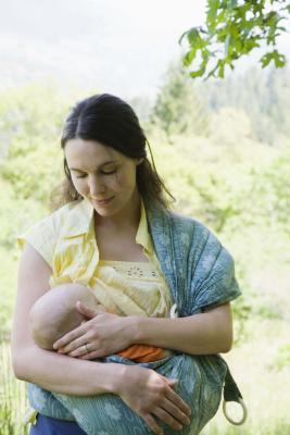 How to Lose Pregnancy Weight While Breastfeeding