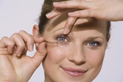 Cures for Eyelash Loss