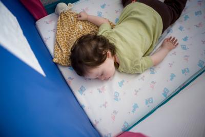 When to Give a Toddler a Pillow