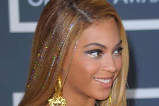 New Trend: Hair Feathers, Hair Tinsel, and Hair Jewels