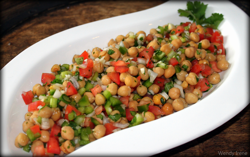 Chickpea Salad Recipe With Lemon, Tomato And Bell Peppers