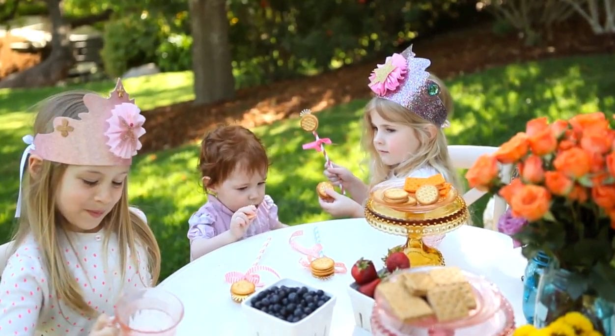 How to Make Glitter Princess Crowns