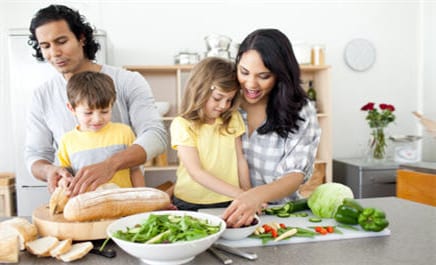 What Are Your Kids Eating? Tips For Healthy Diets