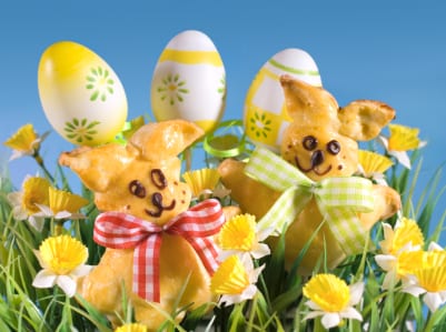Easter Fun! Edible Bunnies, Tasty Grass and Jeweled Eggs