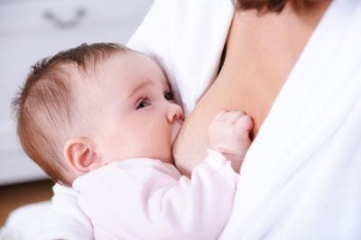 4 Must-Haves for Nursing Moms