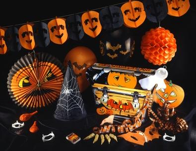 Halloween Party Favors: Alternatives to Sugar