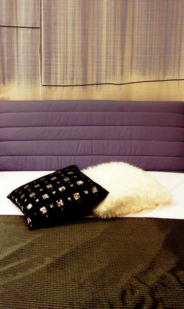 Teenager Bedroom Styles With Purple
