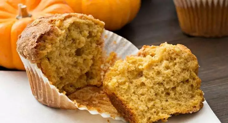 Pumpkin Muffins with Vanilla-Pecan Icing