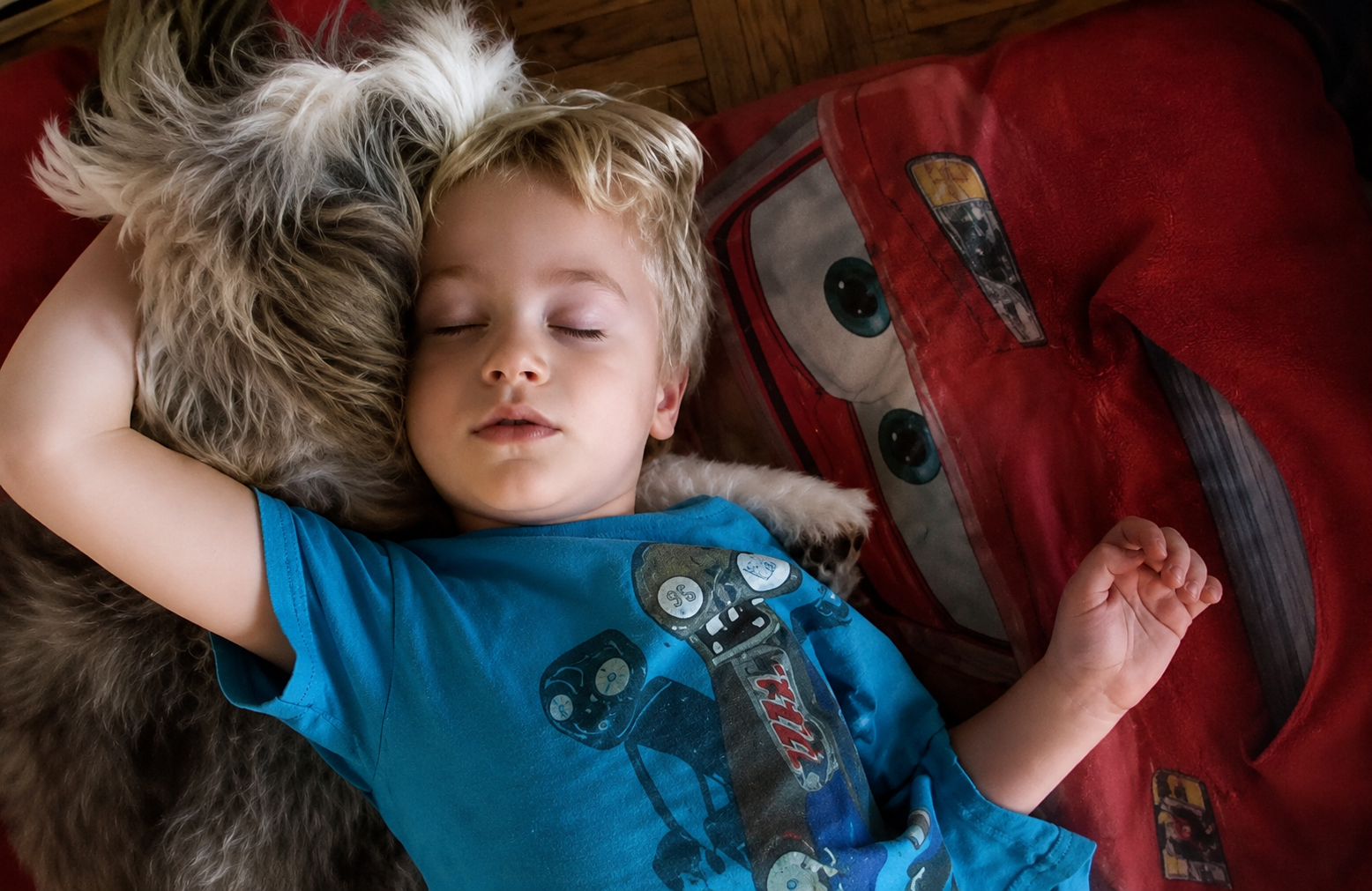 The Sleeping Patterns of Later Born Children