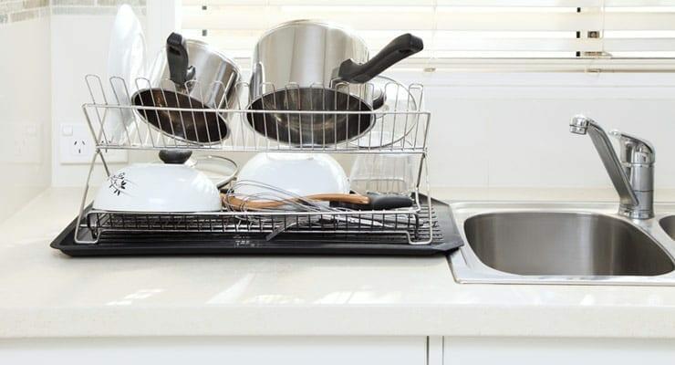 5 Things to Tidy Up While Your Morning Coffee Is Getting Ready