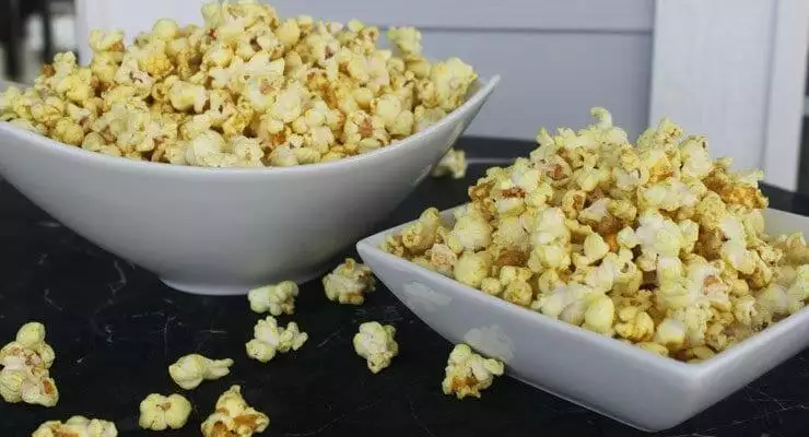 Vegan Cheesy Popcorn Recipe