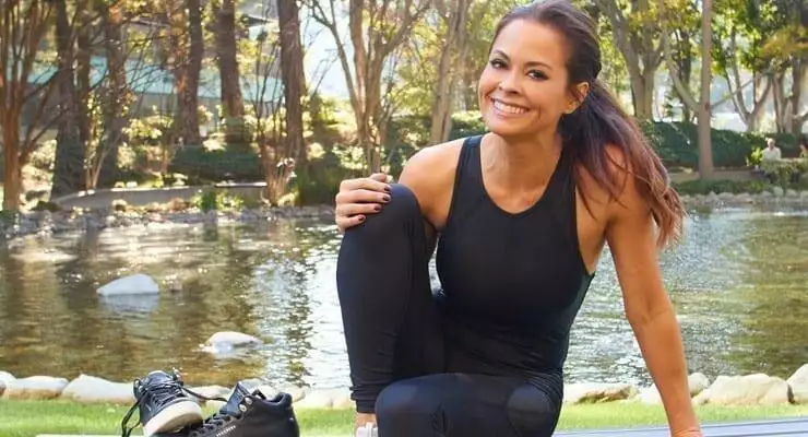Brooke Burke’s Five Reasons To Work Out