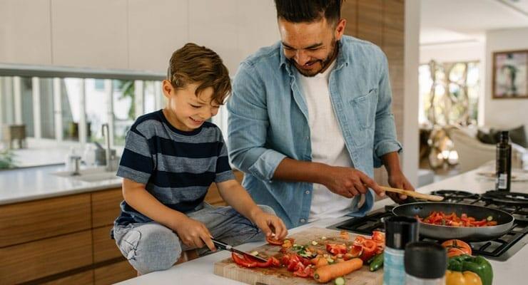 6 Ways For Dads To Help Kids Establish Healthy Cooking Habits