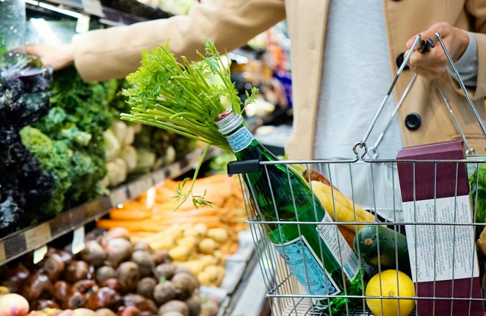 Five Easy Ways to Shop Smarter and Save