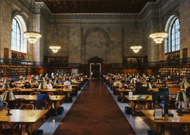 Choosing the Right College: Factors to Consider