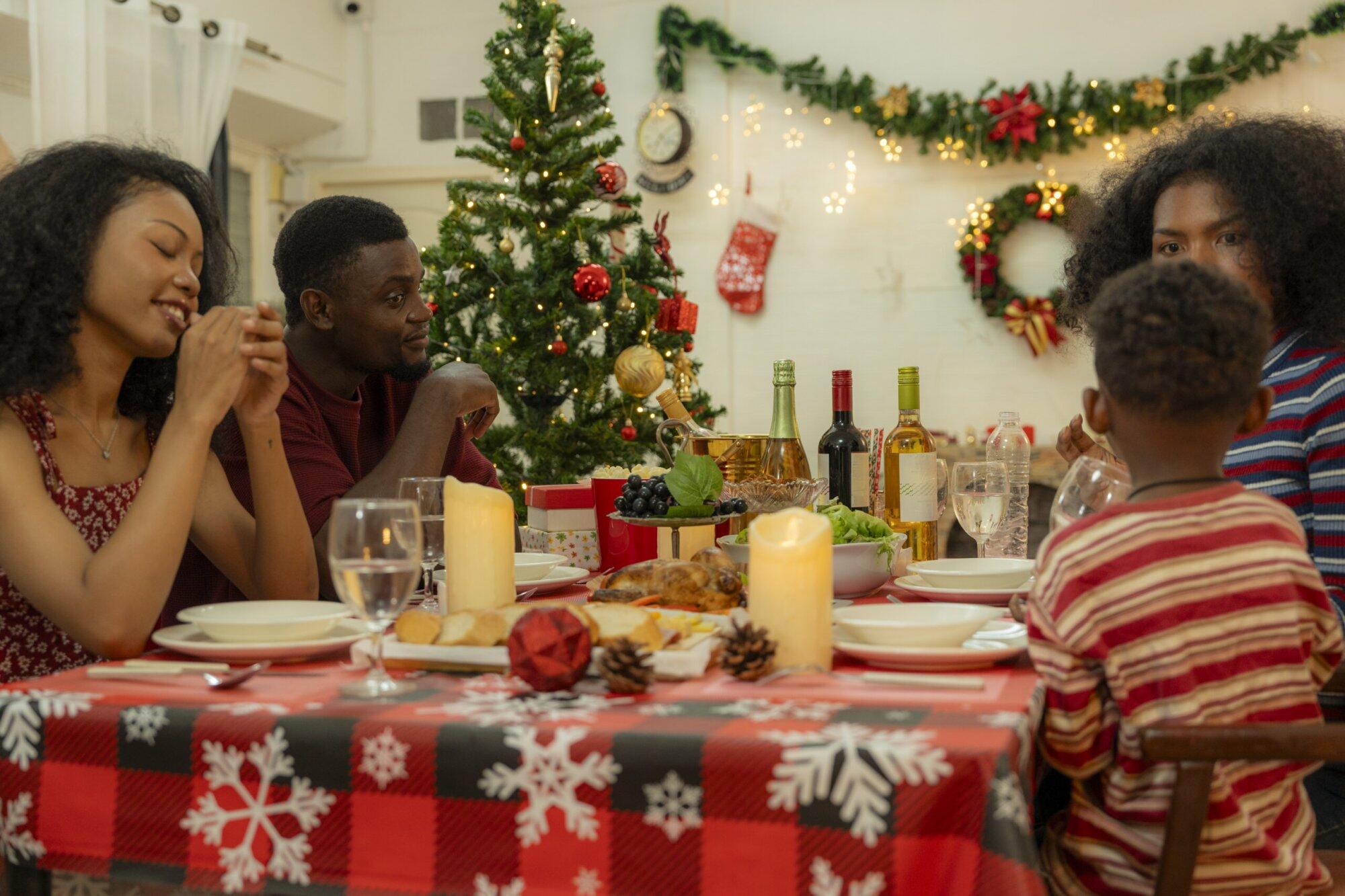Holiday Budgeting Tips: How Moms Can Prepare Financially for the Season
