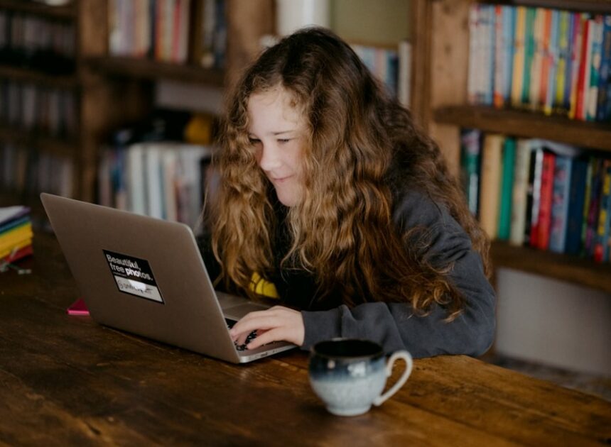 Can You Have Straight A’s and a Social Life? Yes, Here’s How
