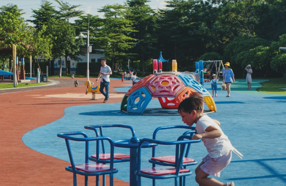 How to Help Your Child Make Friends—Even When You Don’t Have Many Friends Yourself